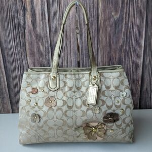 Coach Light Khaki & Gold Signature Floral Applique Shopper Tote